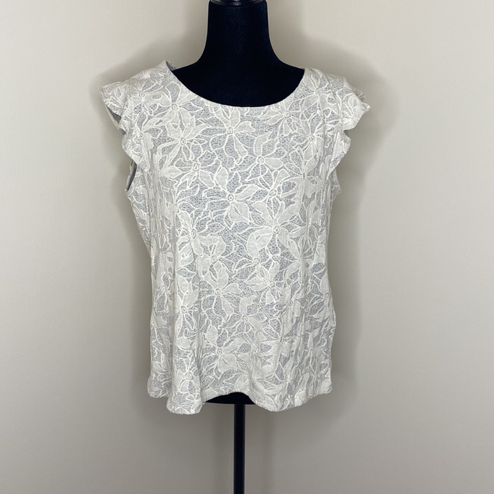 Jane and Delancey top